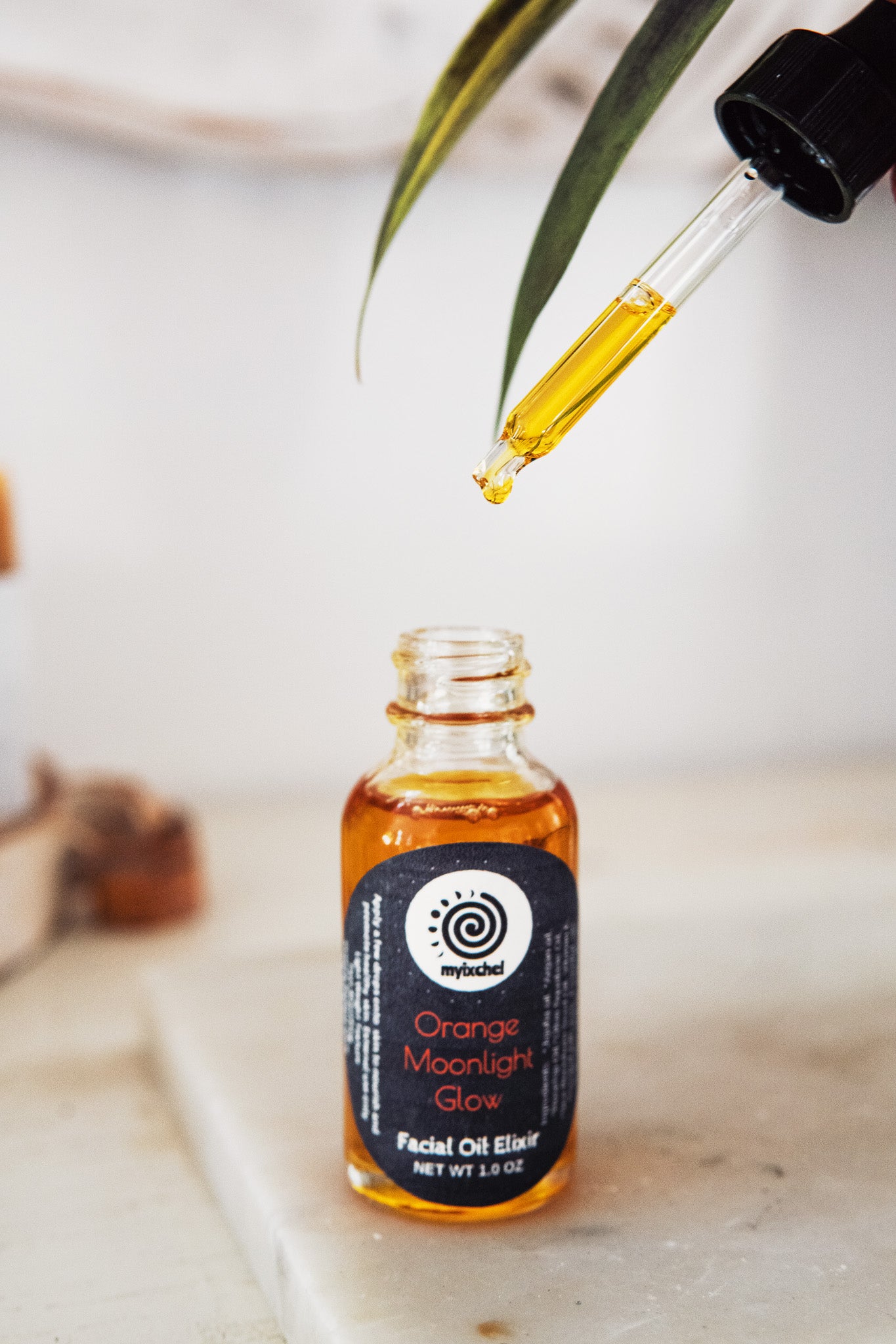 Orange Moonlight Glow Face Oil Elixir